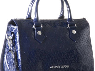 Granta Armani Jeans foto 2