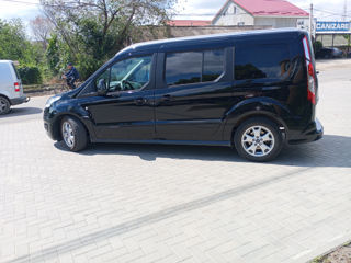 Ford Tourneo Connect foto 8