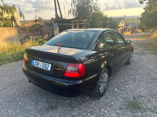 Audi A4 foto 3