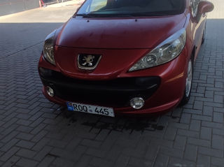 Peugeot 207 foto 4