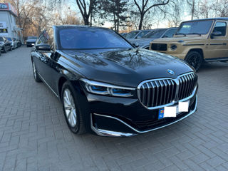 BMW 7 Series foto 8