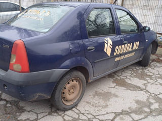 Dacia Logan foto 2