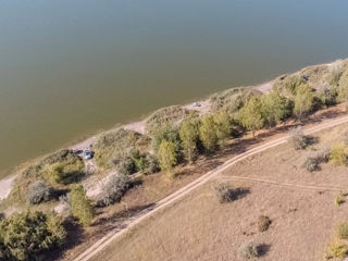 Vînzare teren agricol - 6 ari pe malul lacului Dănceni! Prima linie drum! foto 2