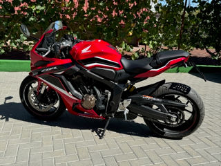 Honda Cbr650 r