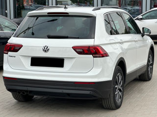 Volkswagen Tiguan foto 3