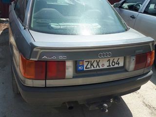 Audi 80 foto 3