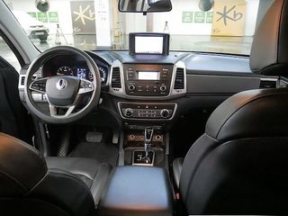 Ssangyong Rexton foto 3