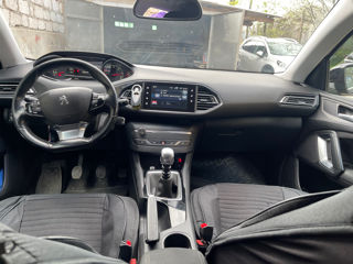 Peugeot 308 foto 5