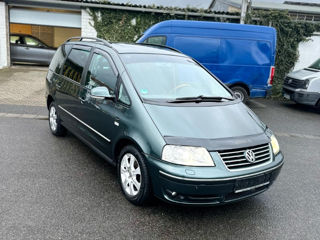 Volkswagen Sharan foto 2