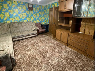 Apartament cu 4 camere, 78 m², Buiucani, Chișinău foto 2