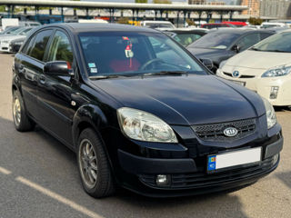 KIA Rio foto 3