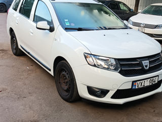 Dacia Logan foto 1