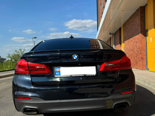 BMW 5 Series foto 5