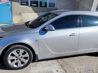 Opel Insignia foto 2