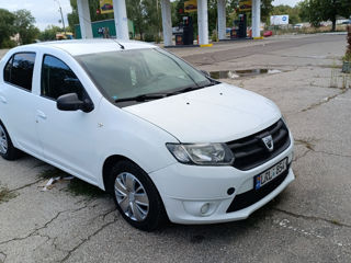 Dacia Logan foto 2