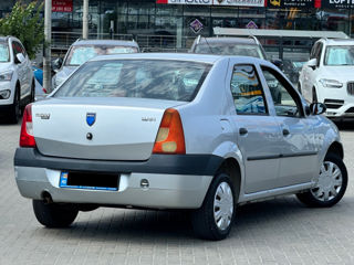 Dacia Logan foto 4