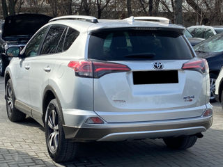 Toyota Rav 4 foto 5