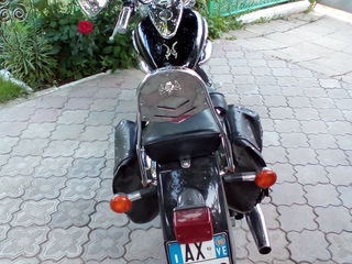 Suzuki Intruder foto 4