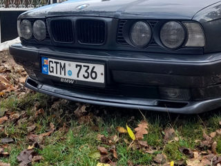 BMW 5 Series foto 7