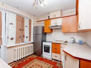 Apartament cu 2 camere, 60 m², Centru, Chișinău foto 9