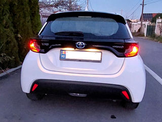 Toyota Yaris foto 6