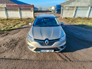 Renault Megane foto 2