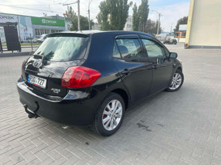 Toyota Auris foto 4