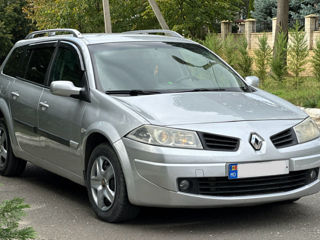 Renault Megane foto 3