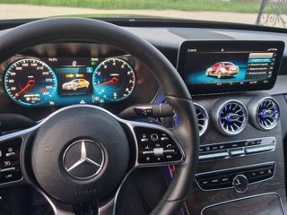 Mercedes C-Class foto 9