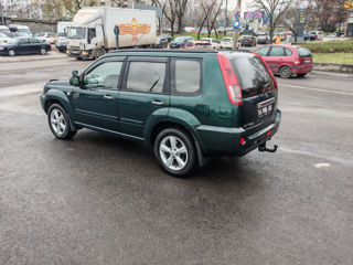 Nissan X-Trail foto 8