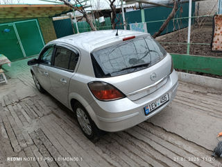 Opel Astra foto 7