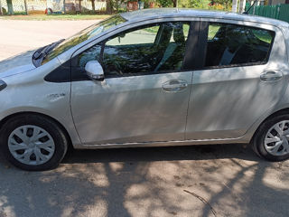 Toyota Yaris foto 5