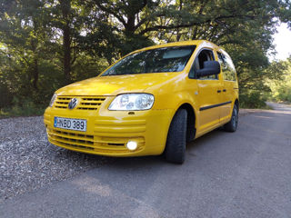 Volkswagen Caddy foto 1