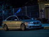 BMW 3 Series foto 1