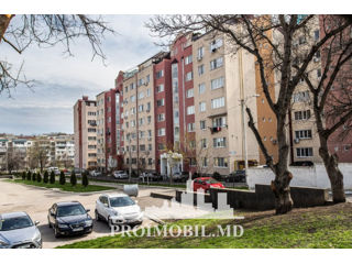 Apartament cu 3 camere, 92 m², Râșcani, Chișinău foto 10