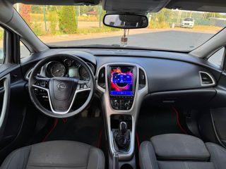 Opel Astra фото 8