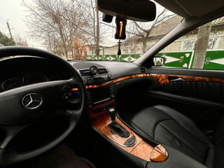 Mercedes E-Class foto 5