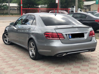 Mercedes E-Class foto 3