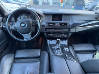 BMW 5 Series foto 9