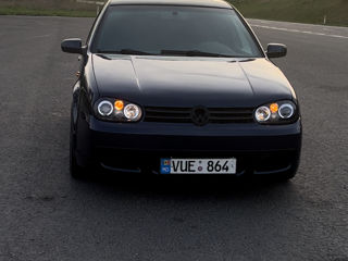 Volkswagen Golf foto 2