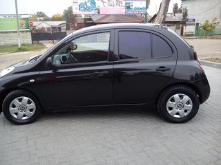 Nissan Micra foto 1