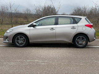 Toyota Auris foto 16