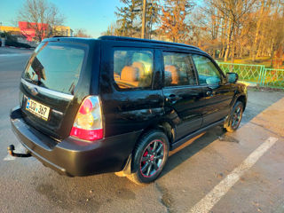 Subaru Forester foto 7