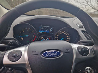 Ford Kuga foto 6