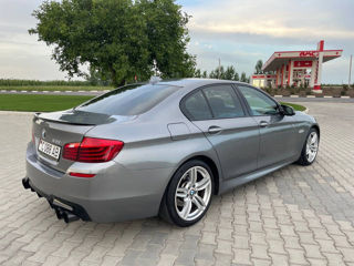 BMW 5 Series foto 5