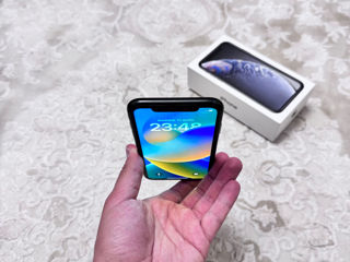 iPhone XR 128GB Black foto 4