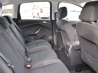 Ford C-Max foto 9