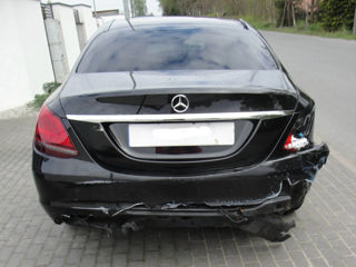 Mercedes C-Class foto 6