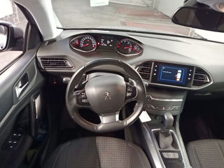 Peugeot 308 foto 6