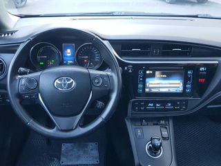 Toyota Auris foto 8